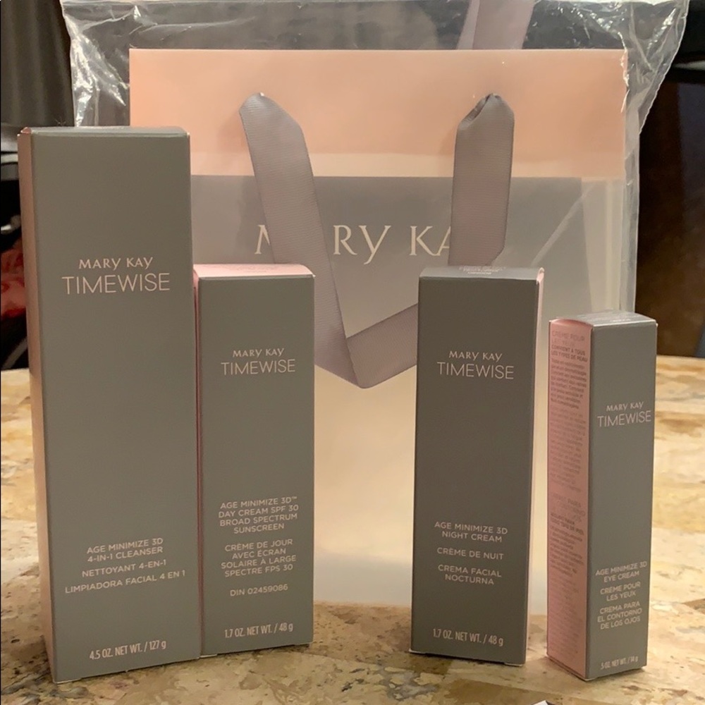 Mary Kay 3D Timewise Sets